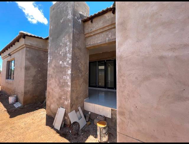 4 BEDROOM HOUSE FOR SALE IN CHROOM PARK